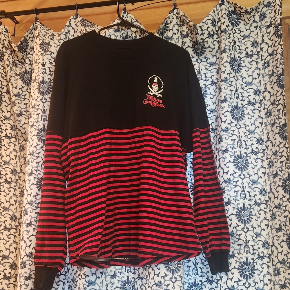 Disneyland Pirates Sweatshirt